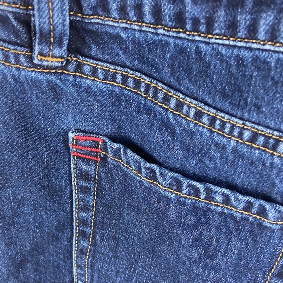 3/$20 BDG Asymmetrical Jean Skirt Size Medium - Picture 4 of 5